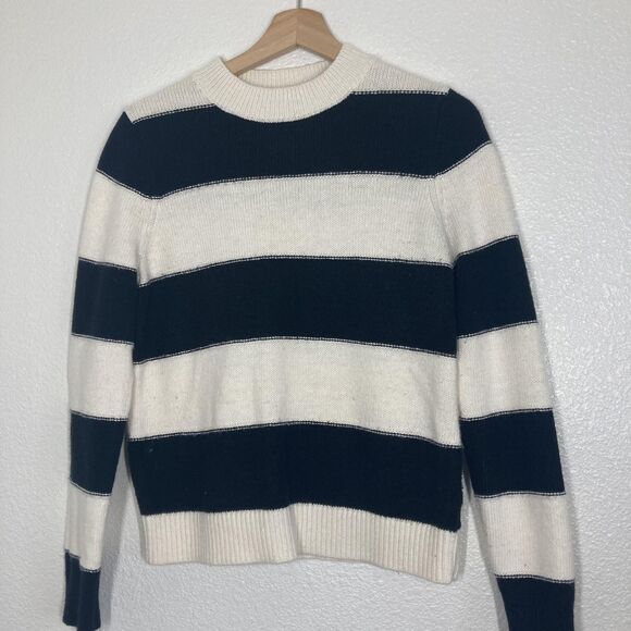 Banana Republic Sweater Womens Small Black White Striped Crewneck Pullover Knit - Picture 3 of 13